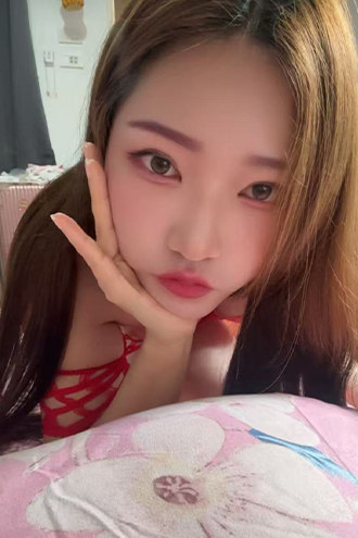 30976女孩.jpg